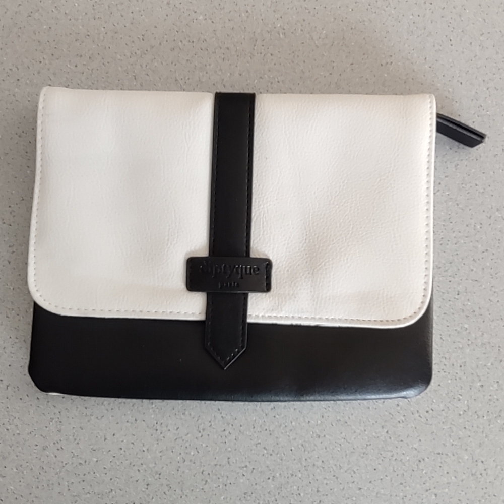 Firm Final price!*Cosmetic Clutch